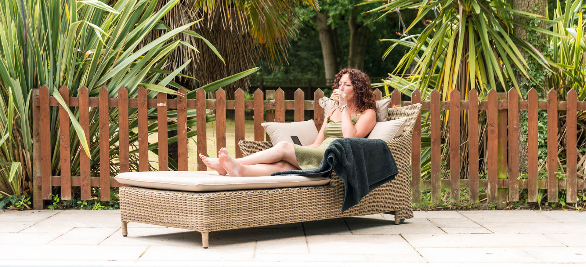 Mayberry Sun Lounger With Cushions