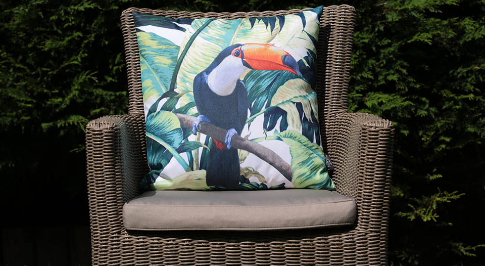Enchanting Scatter Cushions Tropical Toucan